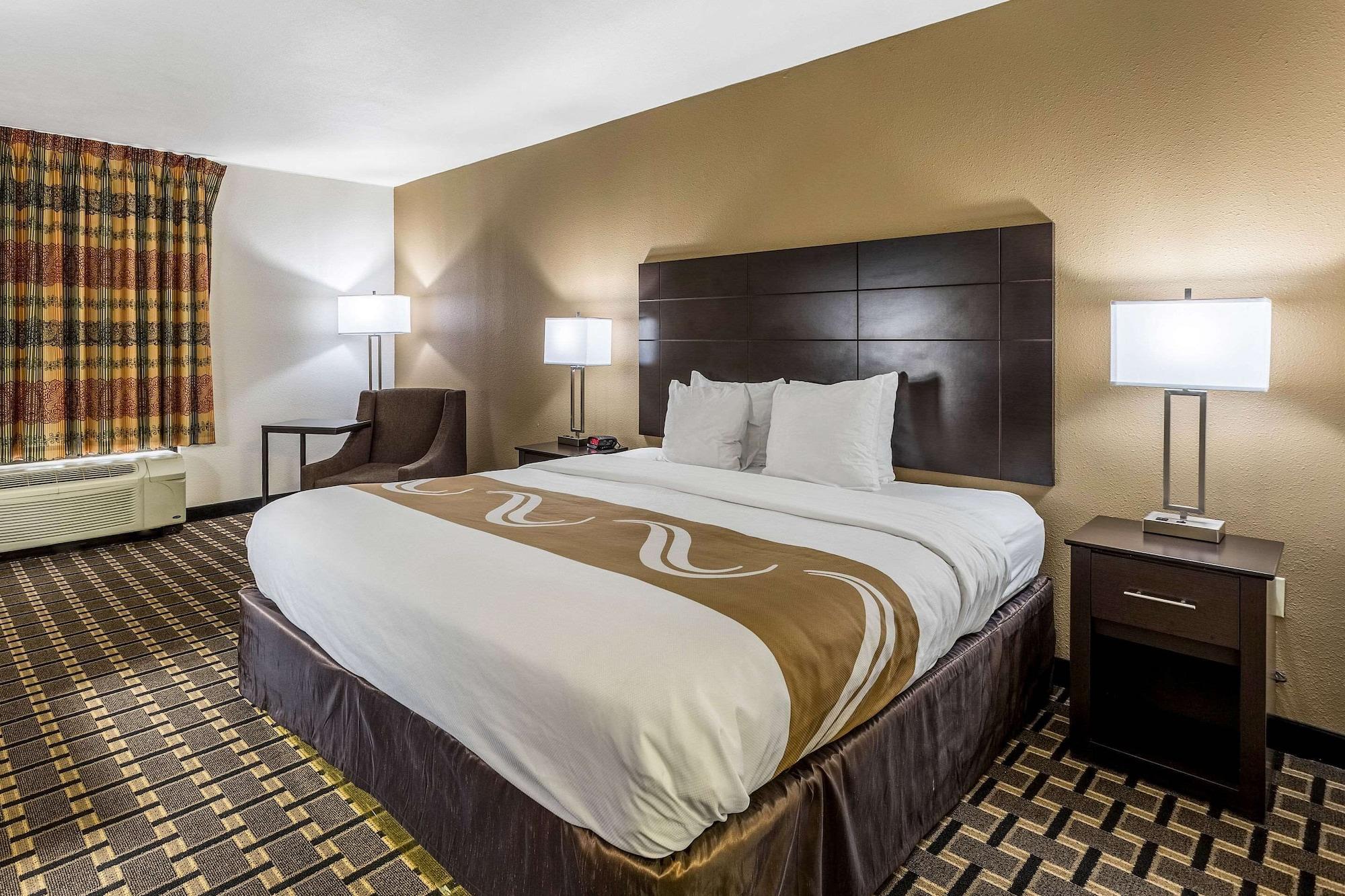 Quality Inn Tupelo Εξωτερικό φωτογραφία
