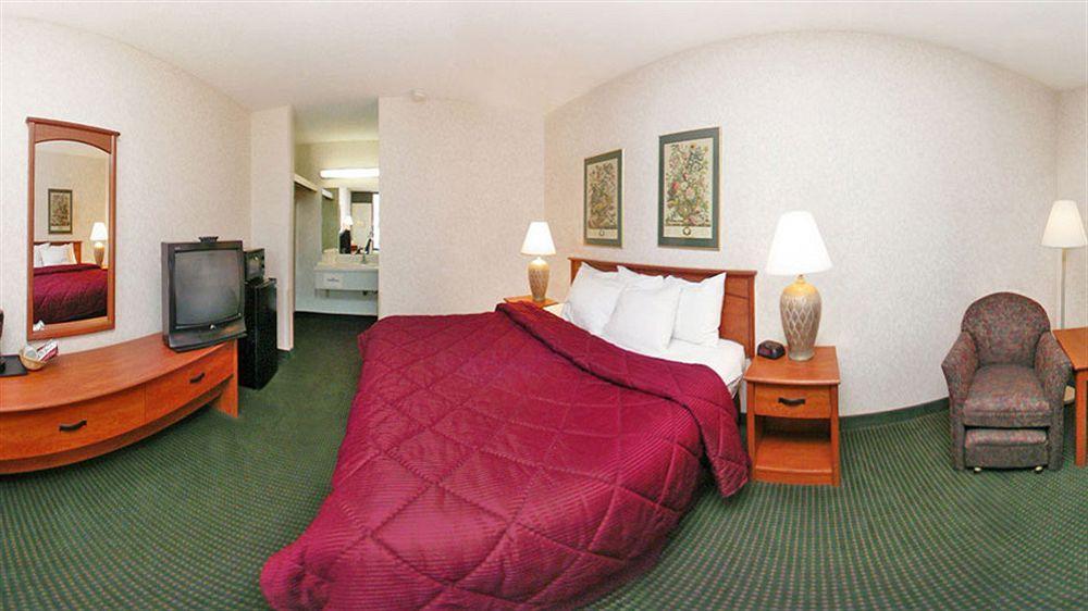 Quality Inn Tupelo Εξωτερικό φωτογραφία