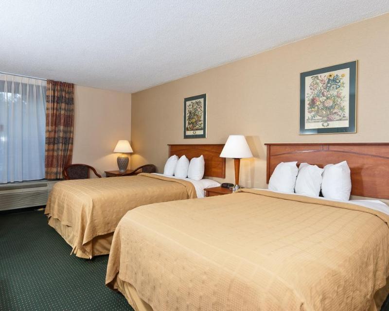 Quality Inn Tupelo Δωμάτιο φωτογραφία