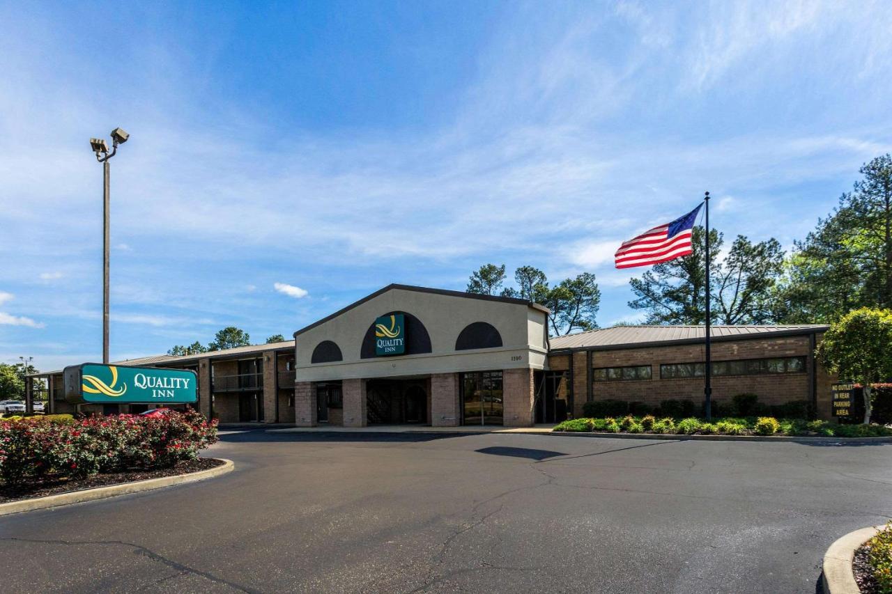 Quality Inn Tupelo Εξωτερικό φωτογραφία