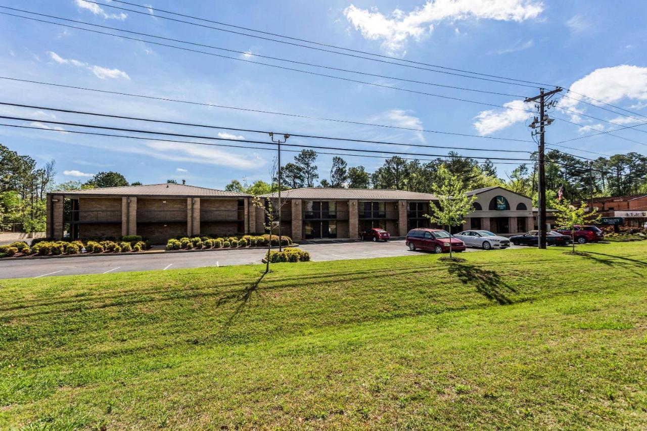 Quality Inn Tupelo Εξωτερικό φωτογραφία