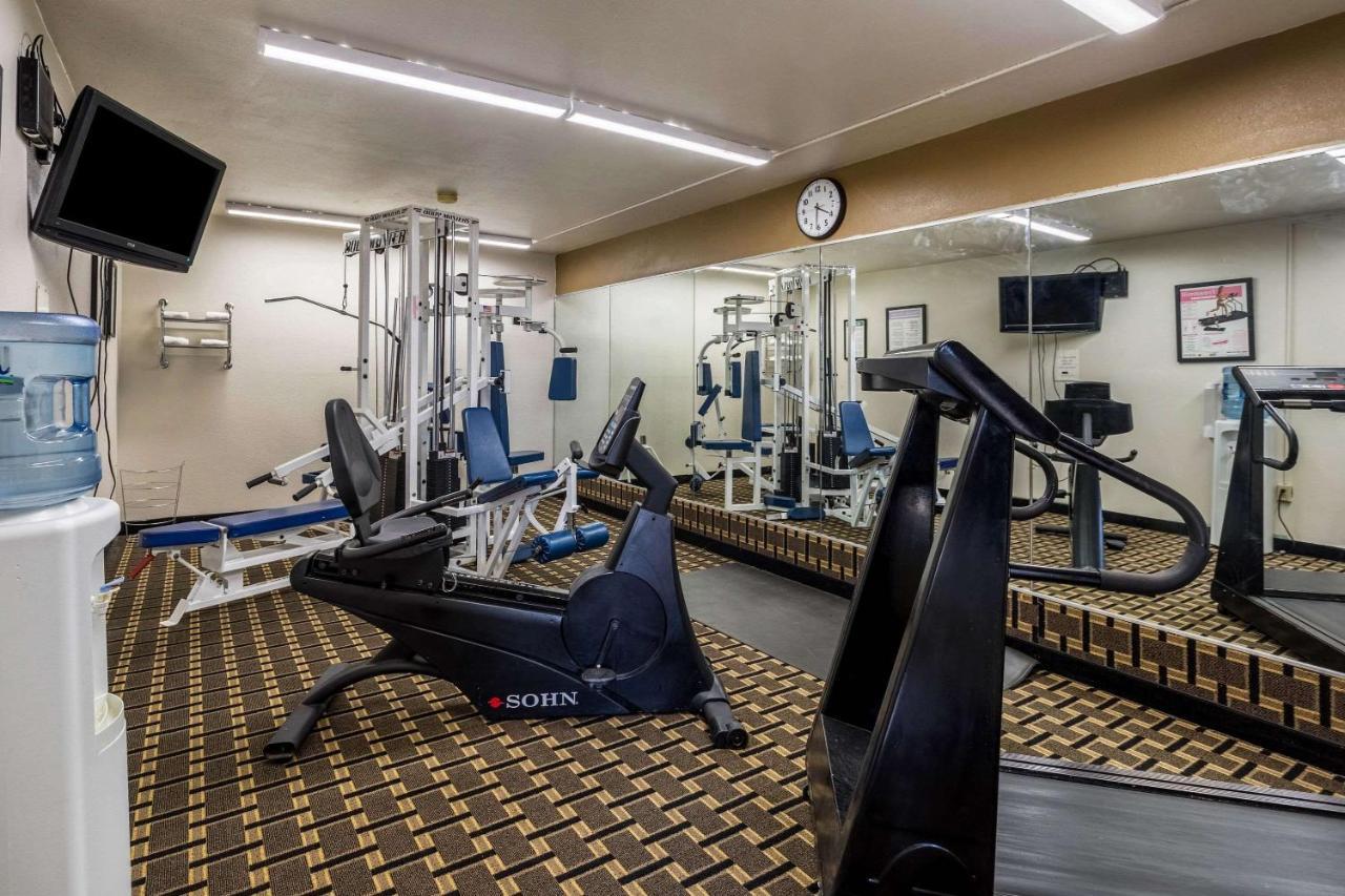 Quality Inn Tupelo Εξωτερικό φωτογραφία