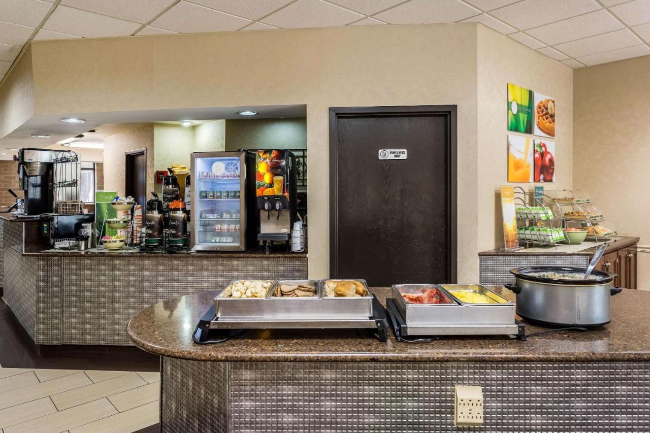 Quality Inn Tupelo Εξωτερικό φωτογραφία